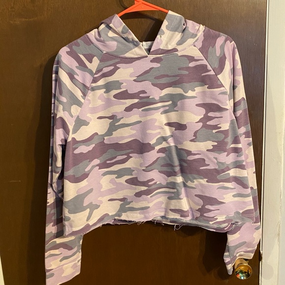 Purple Camouflage cropped hoodie - Picture 1 of 2